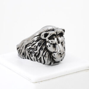 Anillo del Rey León Envejecido. Género Unisex. Talla US 13, nº31. Acero Quirúrgico 316. SKU: AAN0910104-11-T12 Brilho